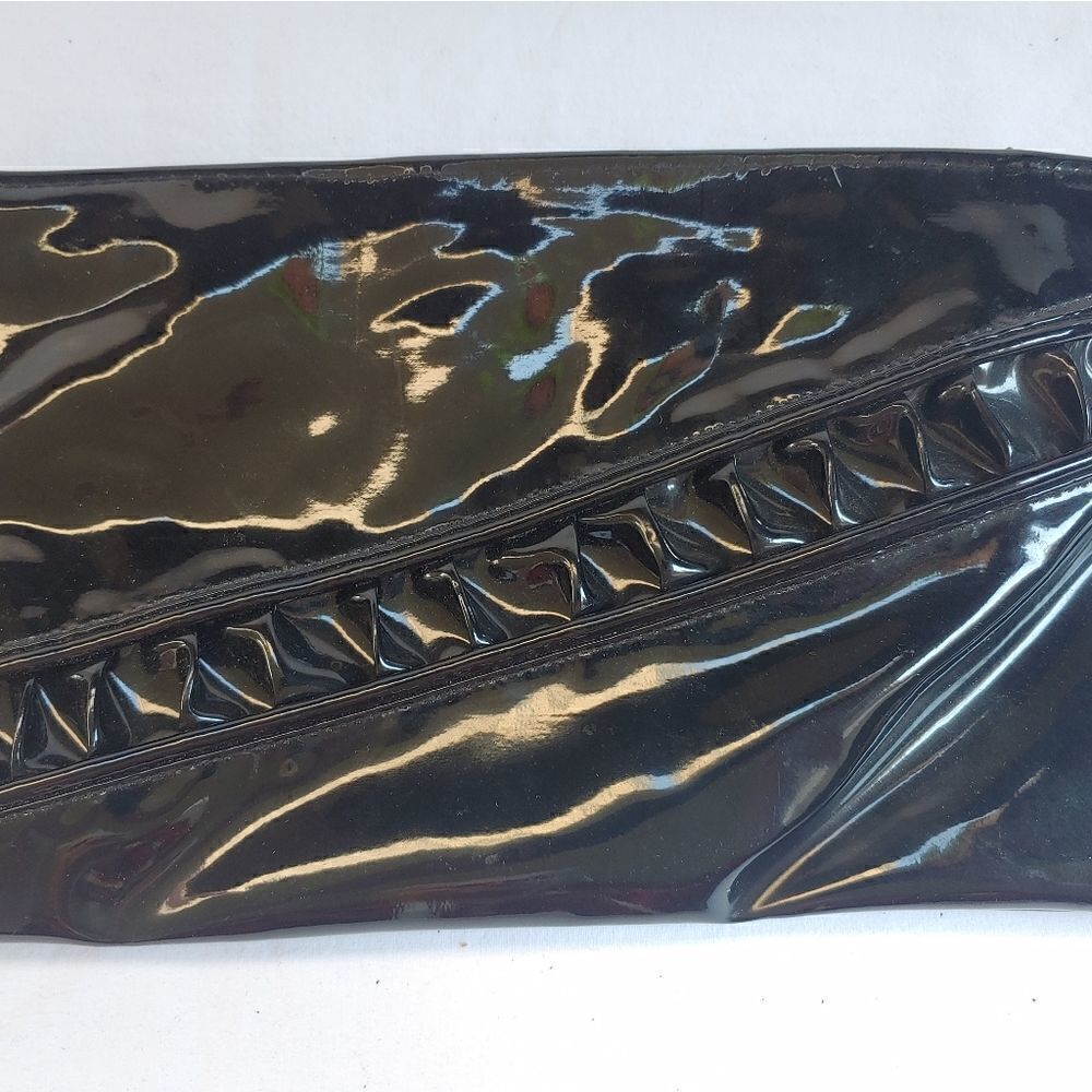 Holiday Fair VINTAGE Women's Black Vinyl Convertible Clutch.